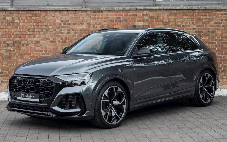 Audi RS Q8 Vorsprung 2020 года  для рынка Великобритании и Ирландии